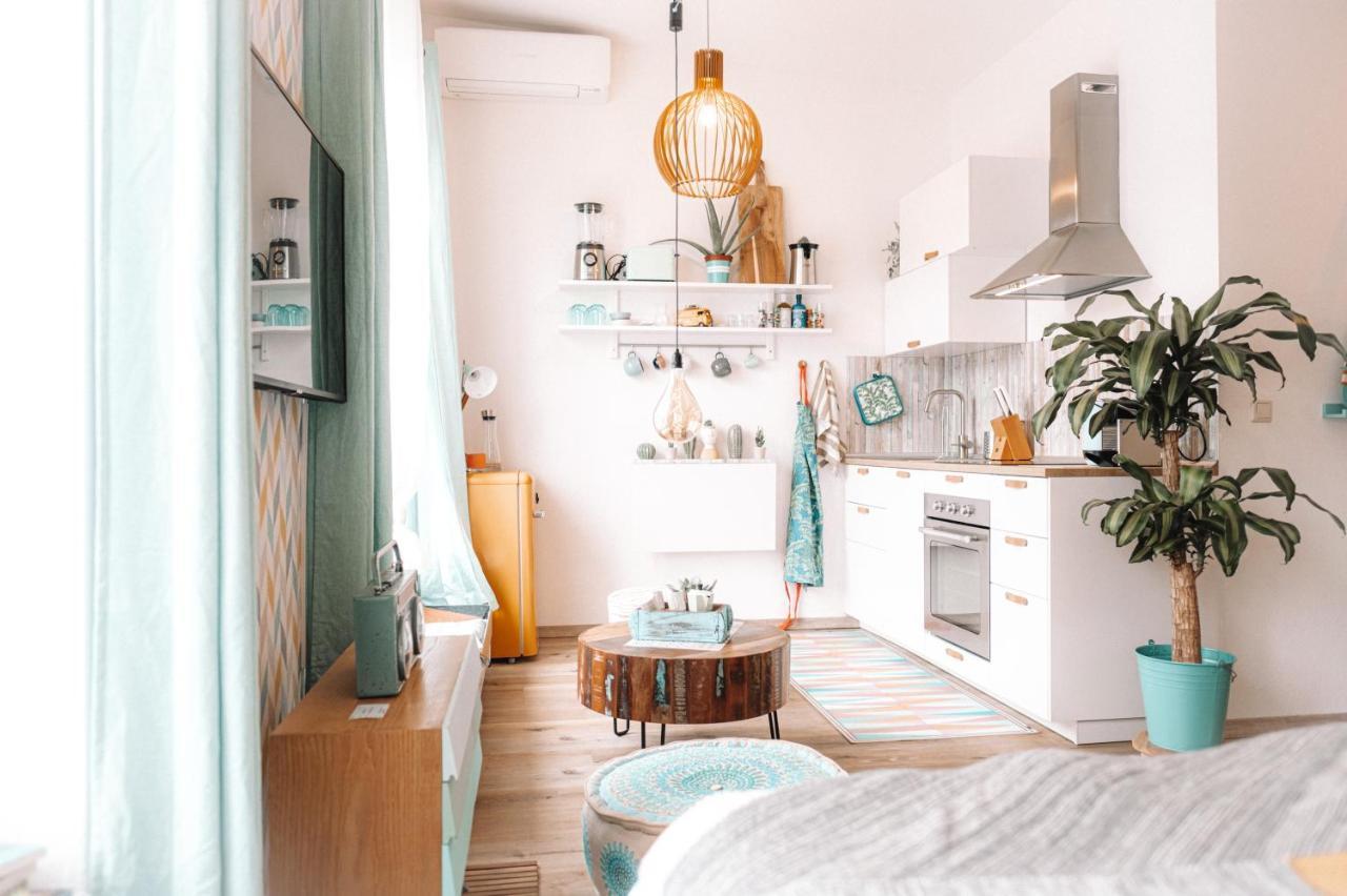Apartamento The Kalifornia I Stilvoll Mit Urlaubsfeeling I Dachterrasse I Klima Karlsruhe Exterior foto