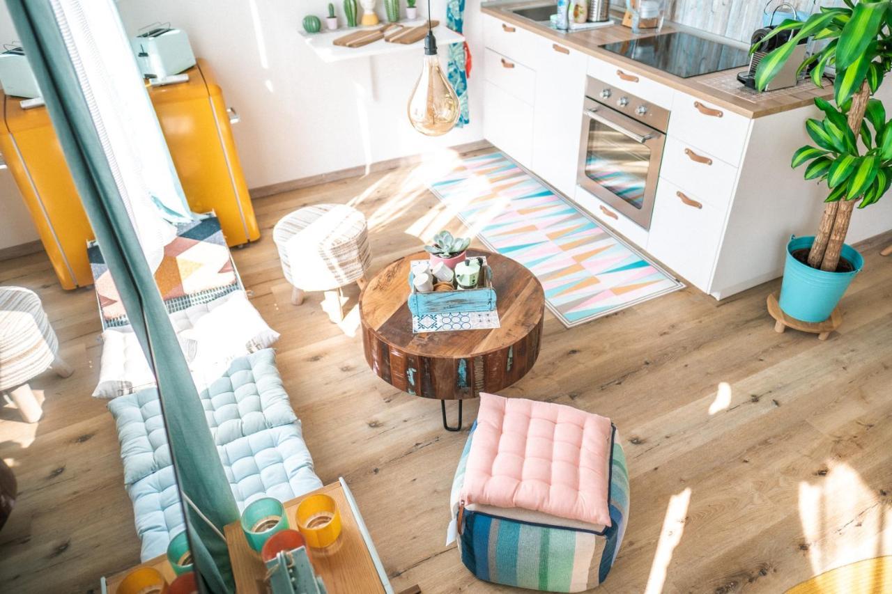 Apartamento The Kalifornia I Stilvoll Mit Urlaubsfeeling I Dachterrasse I Klima Karlsruhe Exterior foto